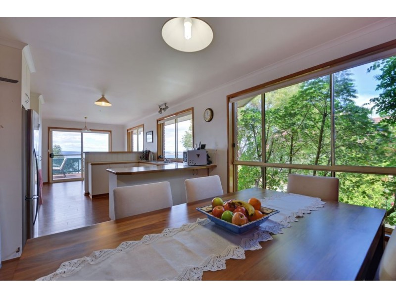 52 Coolamon Road, Taroona TAS 7053