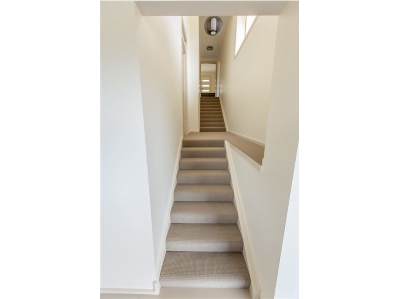 6 Norfolk Crescent, Sandy Bay TAS 7005