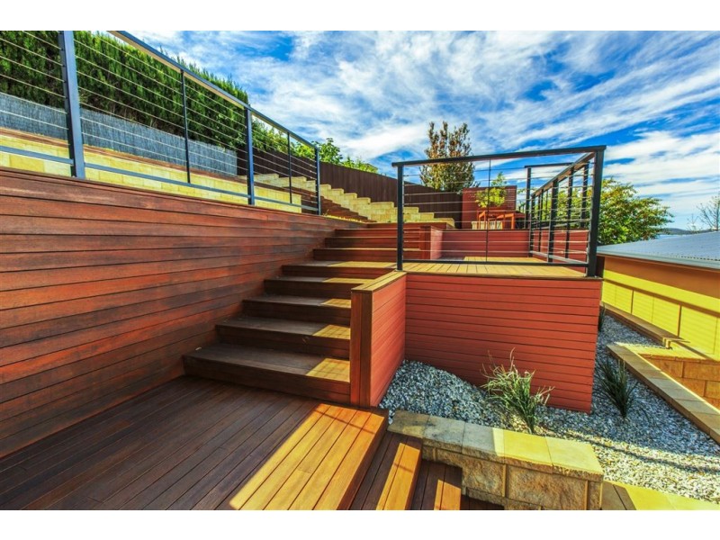 6 Norfolk Crescent, Sandy Bay TAS 7005