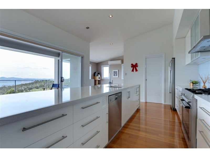13 Hakea Drive, Tolmans Hill TAS 7007