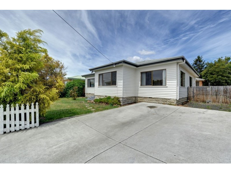1/16 Kenbrae Avenue, Glenorchy TAS 7010
