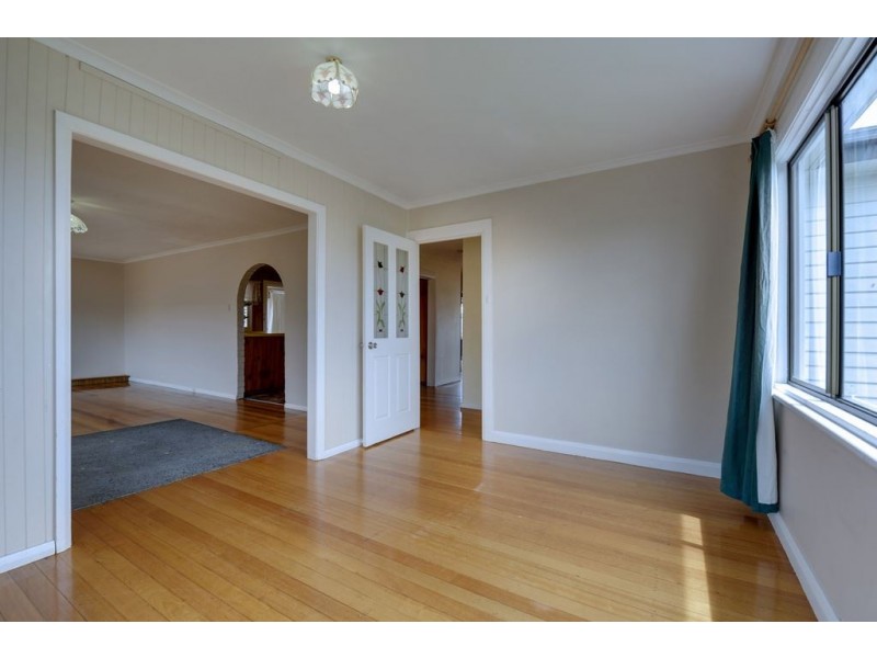 1/16 Kenbrae Avenue, Glenorchy TAS 7010