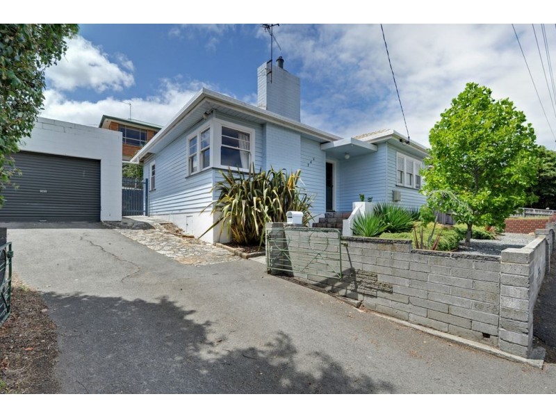 246 East Derwent Highway, Lindisfarne TAS 7015