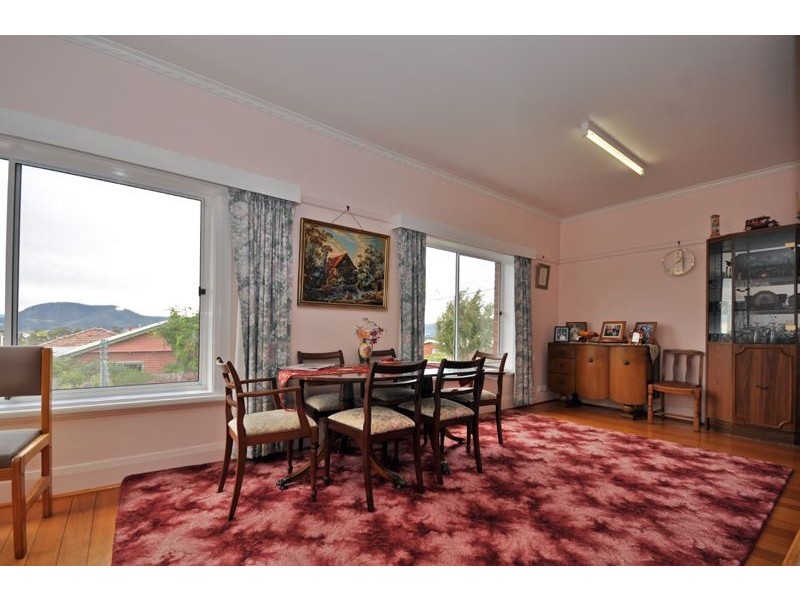 80 Giblin Street, Lenah Valley TAS 7008