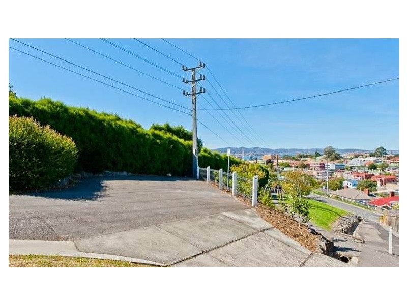 2 Prospect Place, West Hobart TAS 7000