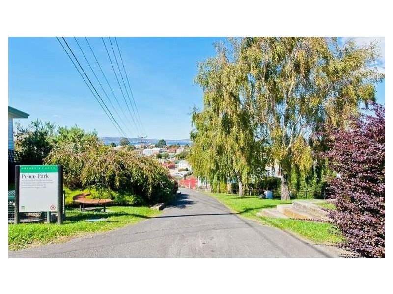 2 Prospect Place, West Hobart TAS 7000