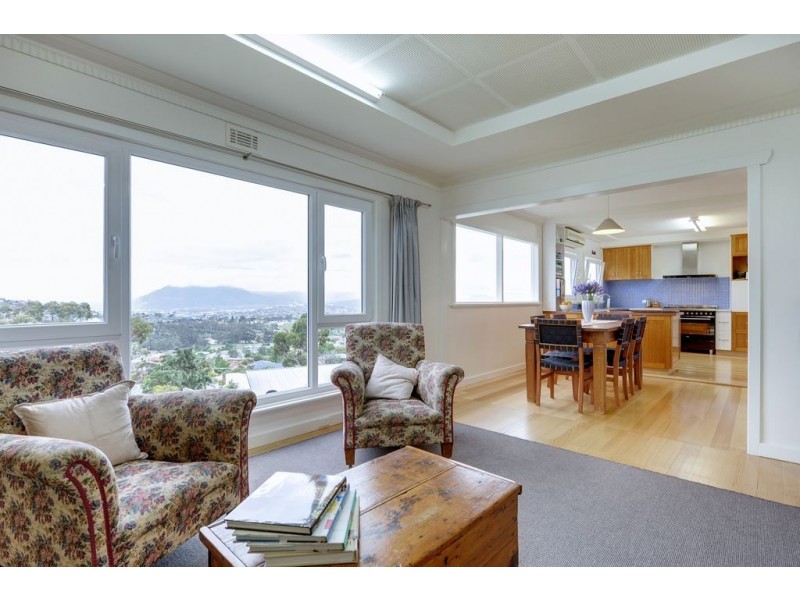 5 Rosehill Crescent, Lenah Valley TAS 7008
