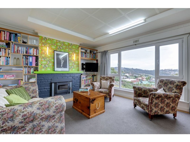 5 Rosehill Crescent, Lenah Valley TAS 7008