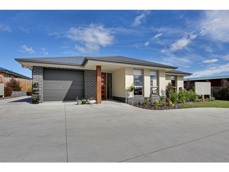 1/16 Ovata Close, Cambridge TAS 7170