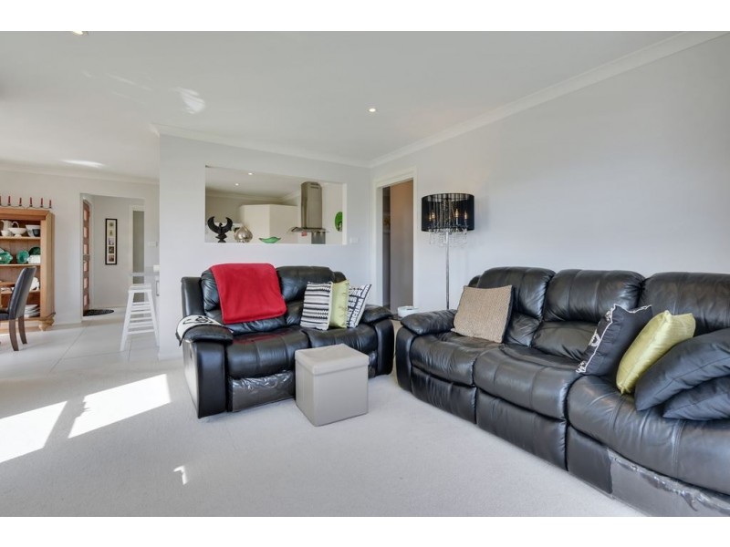 1/16 Ovata Close, Cambridge TAS 7170