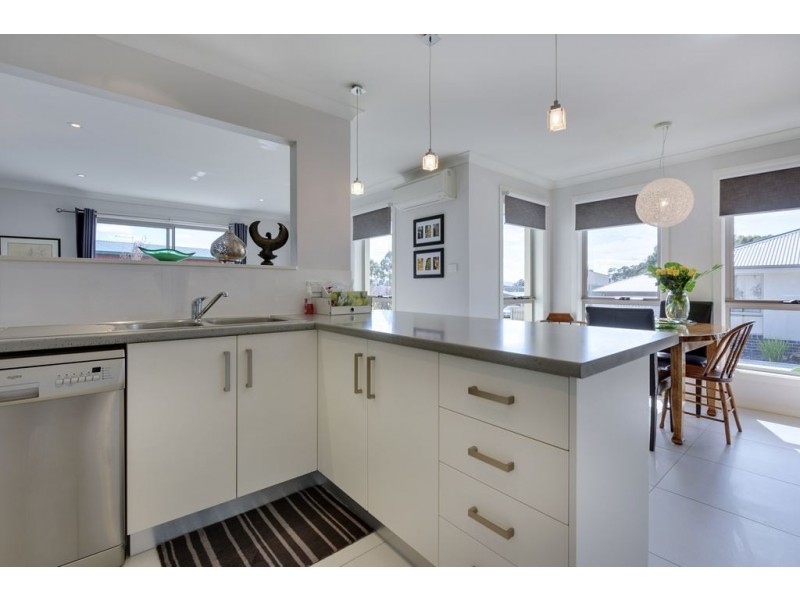 1/16 Ovata Close, Cambridge TAS 7170