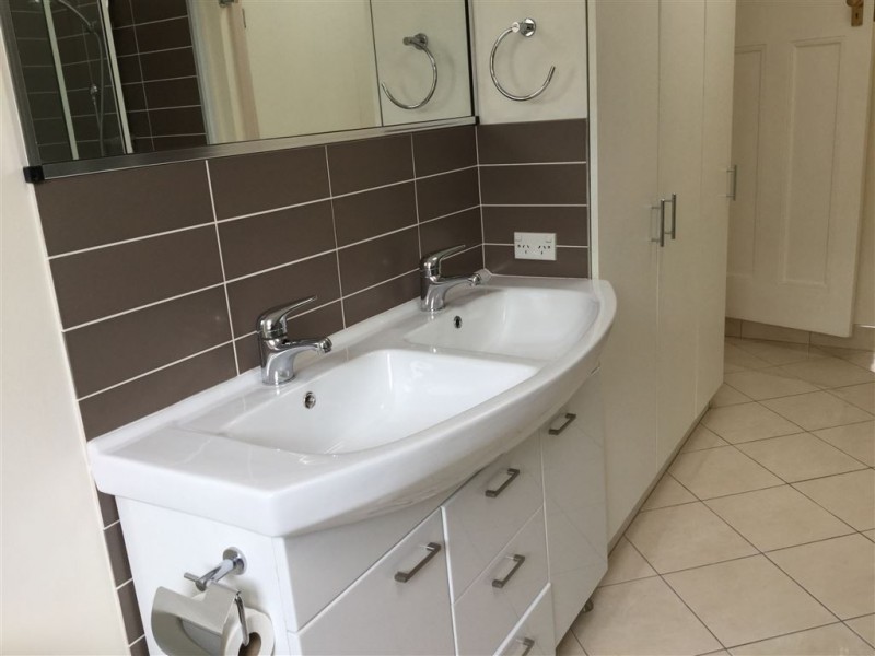 70 Carlton Street, New Town TAS 7008