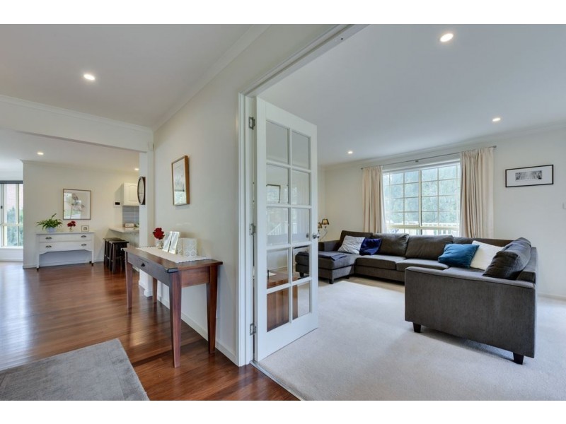 31 Lipscombe Avenue, Sandy Bay TAS 7005