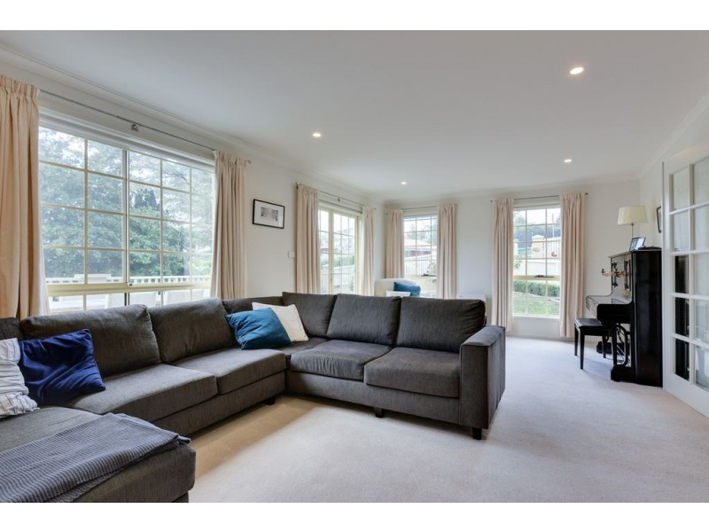 31 Lipscombe Avenue, Sandy Bay TAS 7005