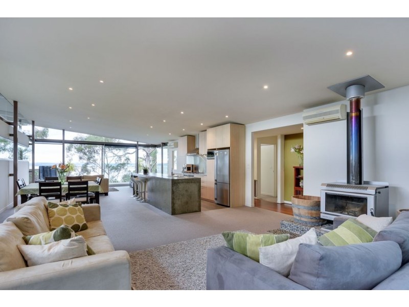 18 Coolamon Road, Taroona TAS 7053