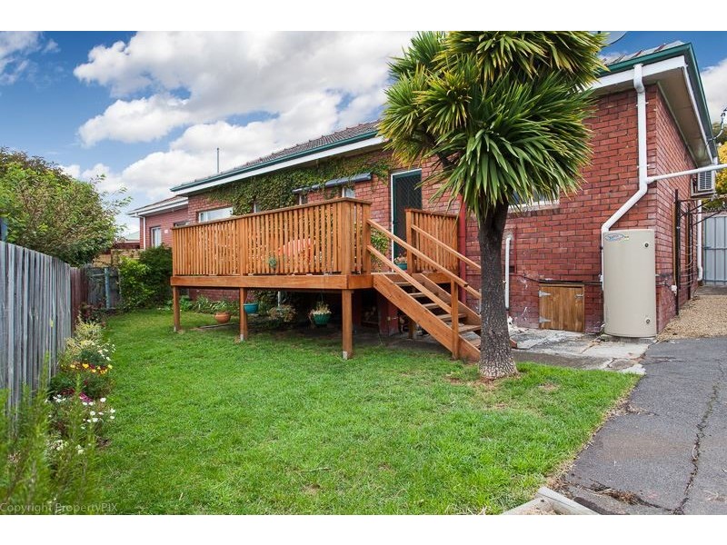 2/1 Leonard Avenue, Moonah TAS 7009