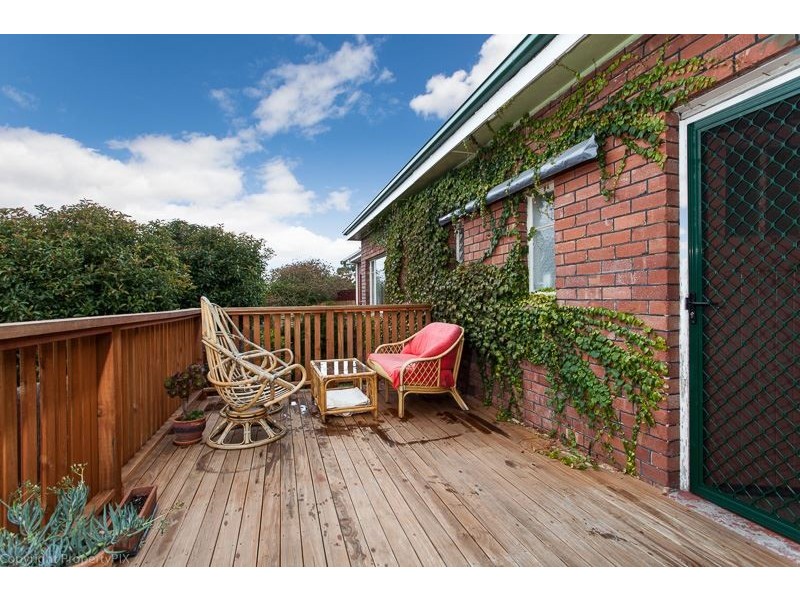 2/1 Leonard Avenue, Moonah TAS 7009