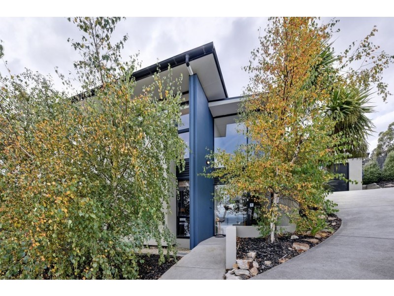 700 Oceana Drive, Tranmere TAS 7018