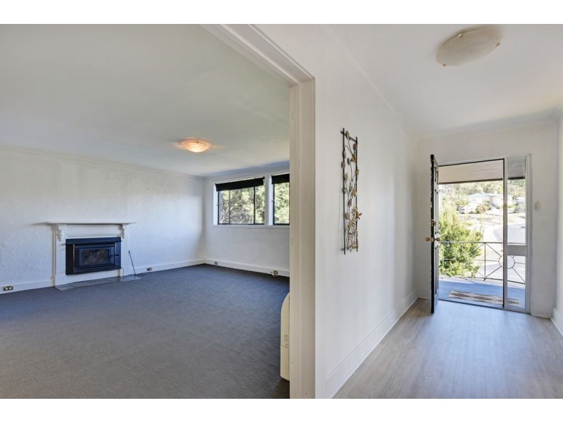 252 East Derwent Highway, Lindisfarne TAS 7015