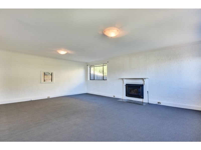 252 East Derwent Highway, Lindisfarne TAS 7015