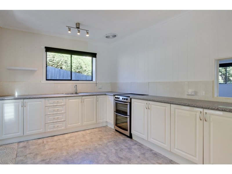 252 East Derwent Highway, Lindisfarne TAS 7015