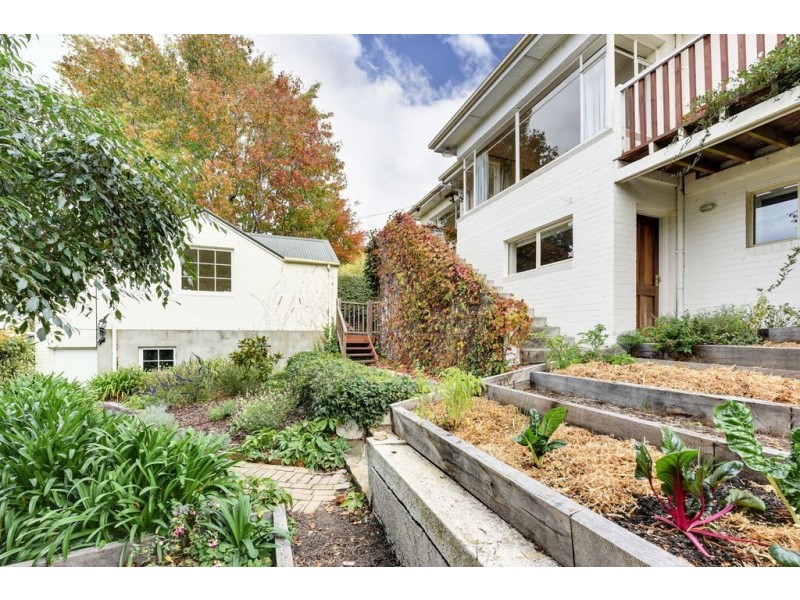 7 Lauramont Avenue,, Sandy Bay TAS 7005