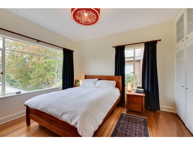 7 Lauramont Avenue,, Sandy Bay TAS 7005