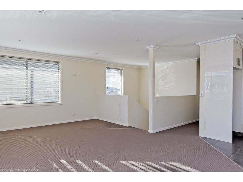 1/14 Glenfern Street, Howrah TAS 7018