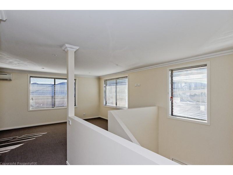 1/14 Glenfern Street, Howrah TAS 7018