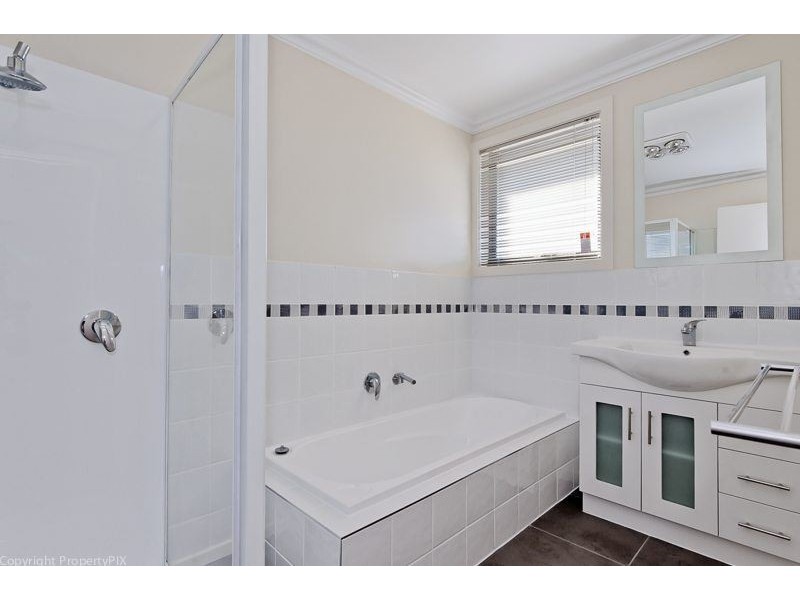 1/14 Glenfern Street, Howrah TAS 7018