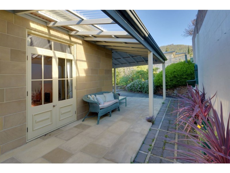 29 Flinders Esplanade, Taroona TAS 7053