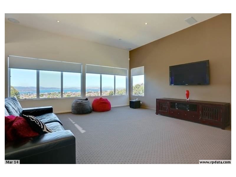 35 Valley Street, West Hobart TAS 7000