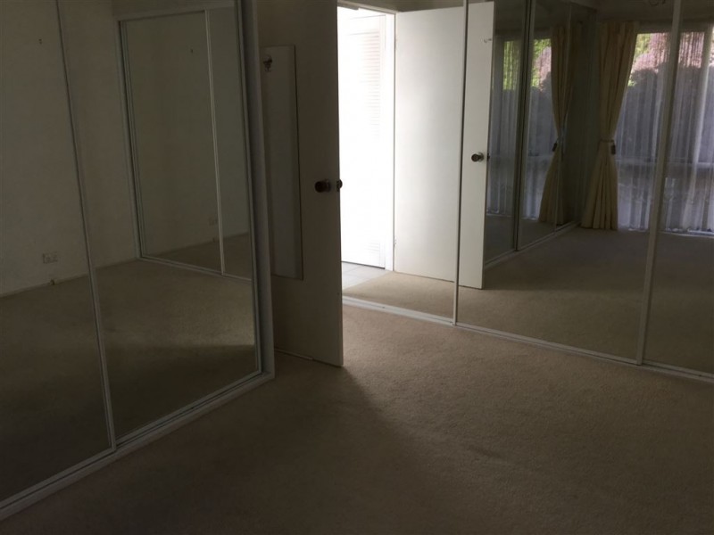 2/4 Amanda Cresent, Sandy Bay TAS 7005