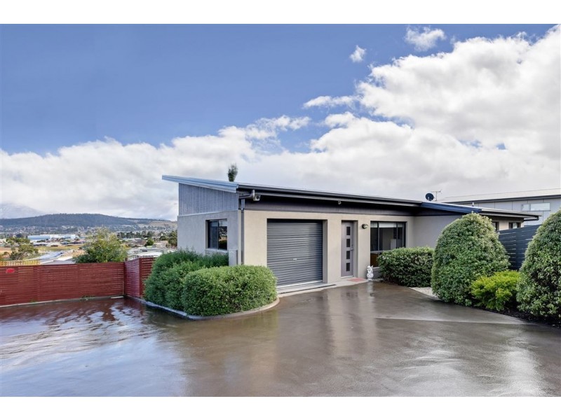 3/81-83 Oakdowns Parade, Oakdowns TAS 7019
