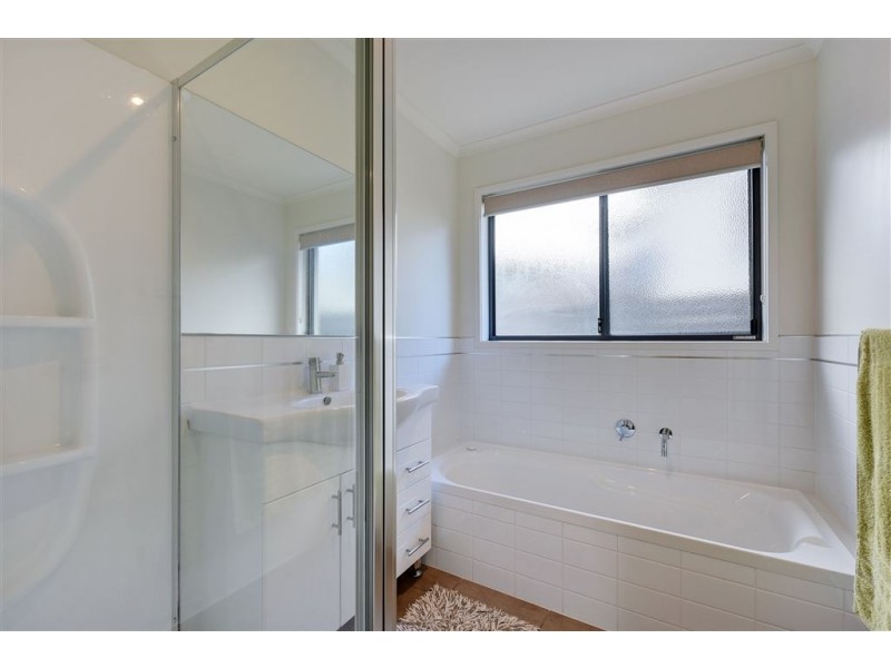 3/81-83 Oakdowns Parade, Oakdowns TAS 7019
