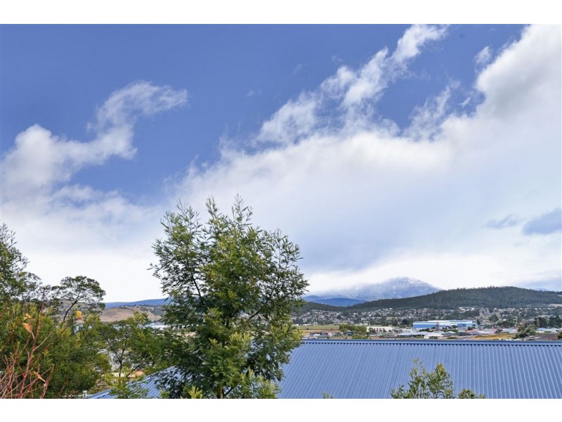 3/81-83 Oakdowns Parade, Oakdowns TAS 7019