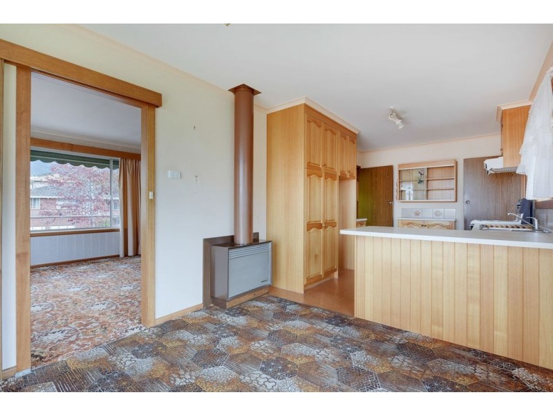 21 Girrabong Road, Lenah Valley TAS 7008