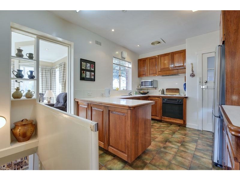 86 Waimea Avenue, Sandy Bay TAS 7005