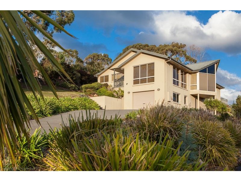 6 Thoona Street, Geilston Bay TAS 7015