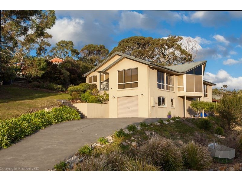 6 Thoona Street, Geilston Bay TAS 7015