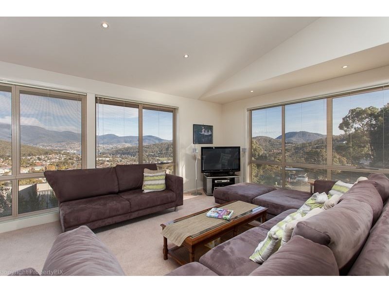 6 Thoona Street, Geilston Bay TAS 7015