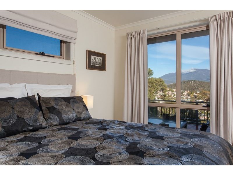 6 Thoona Street, Geilston Bay TAS 7015