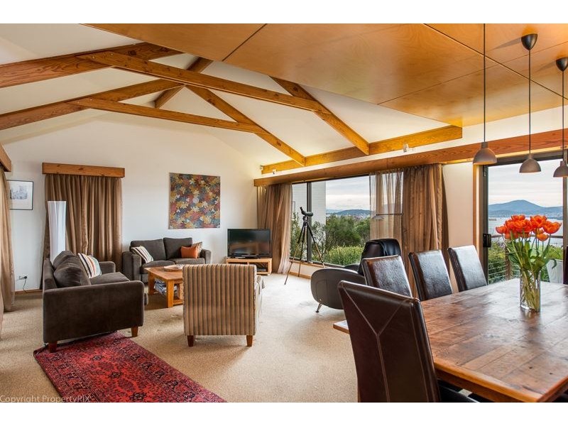 42 Red Chapel Avenue, Sandy Bay TAS 7005