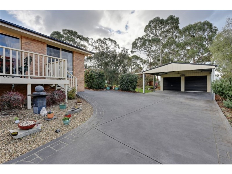 27 Natlee Crescent, Old Beach TAS 7017