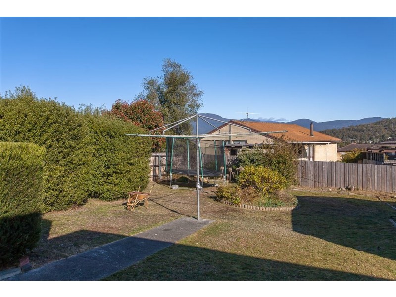 25 Kenton Road, Geilston Bay TAS 7015