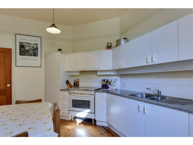 73 Hampden Road, Battery Point TAS 7004