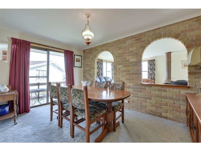 89 Lipscombe Avenue, Sandy Bay TAS 7005