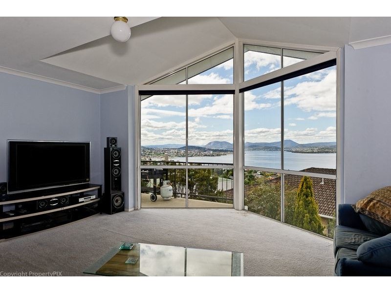 4 Virginia Court, Sandy Bay TAS 7005