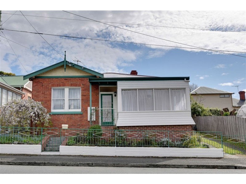 64 Princes Street, Sandy Bay TAS 7005