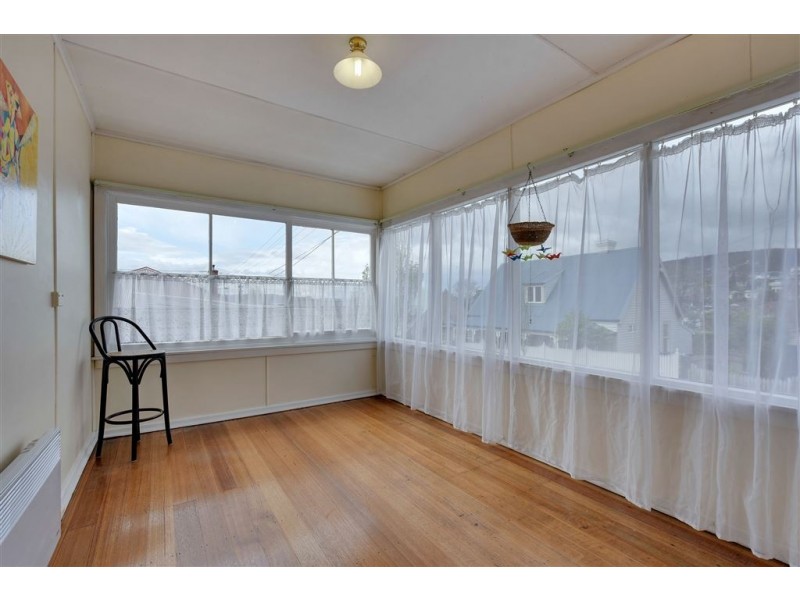 64 Princes Street, Sandy Bay TAS 7005